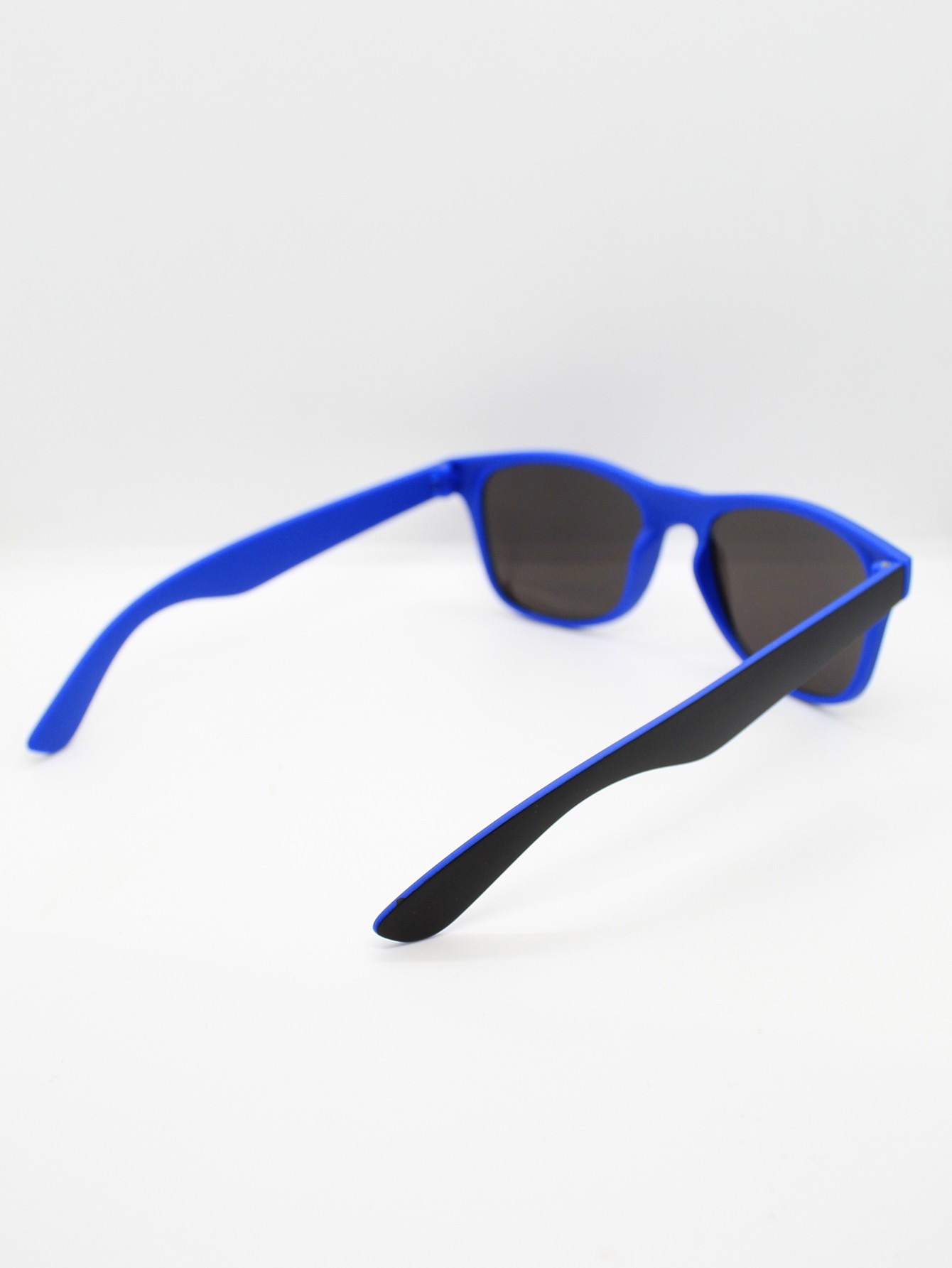 Lente de Sol Color Azul