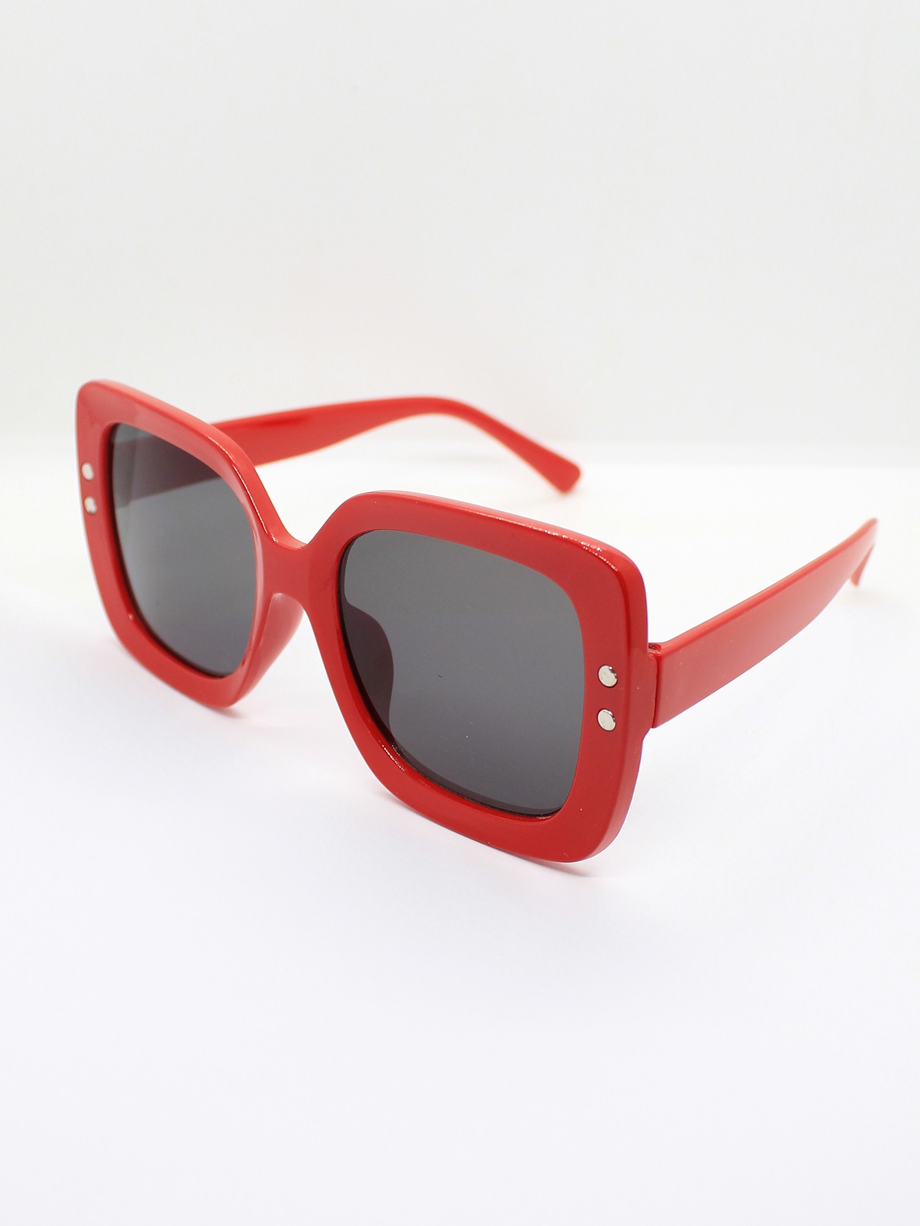 Lente de Sol Color Rojo