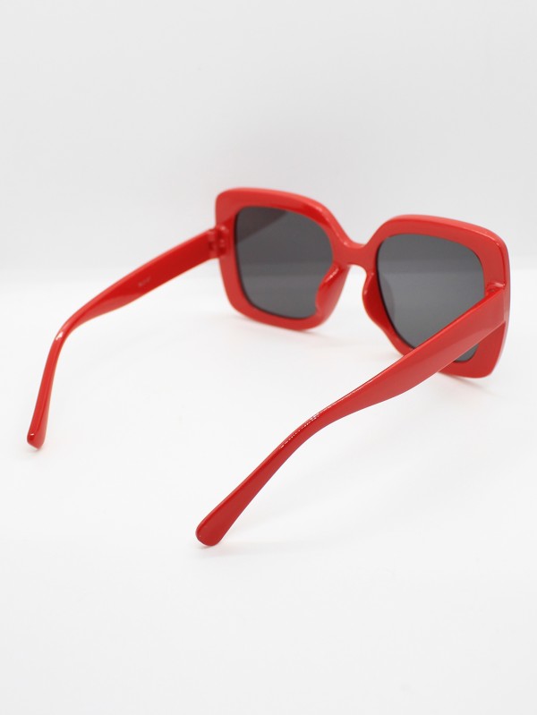 Lente de Sol Color Rojo