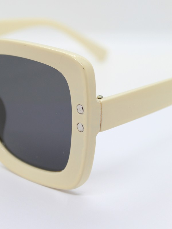 Lente de Sol Color Crema