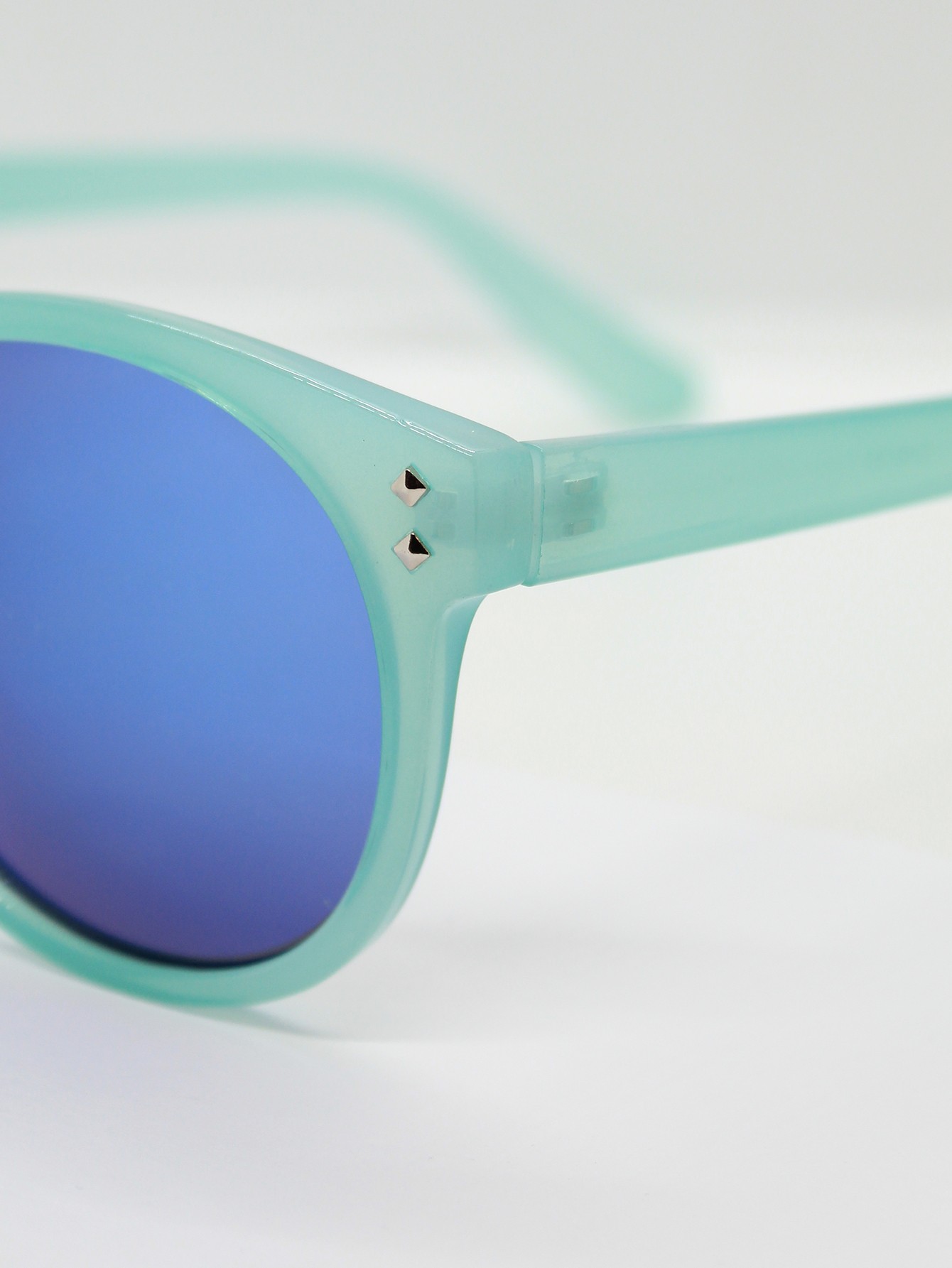 Lente de Sol Color Celeste