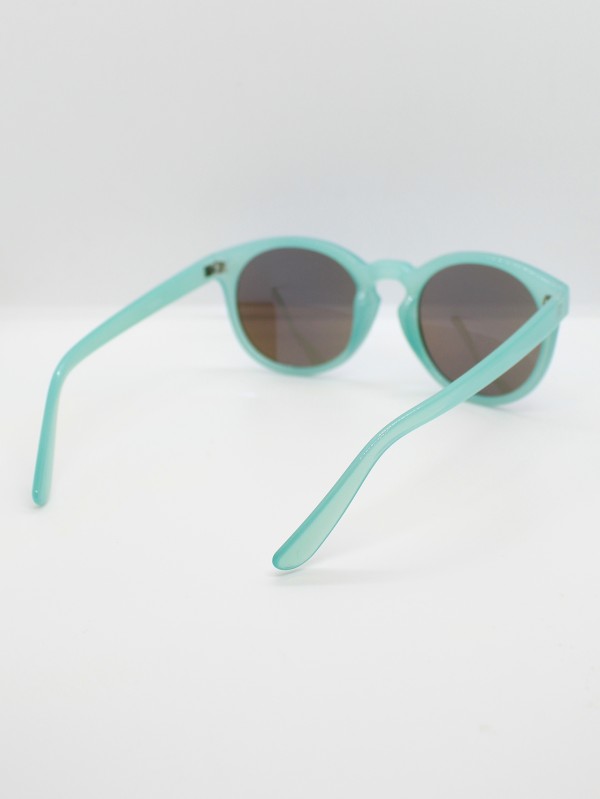 Lente de Sol Color Celeste