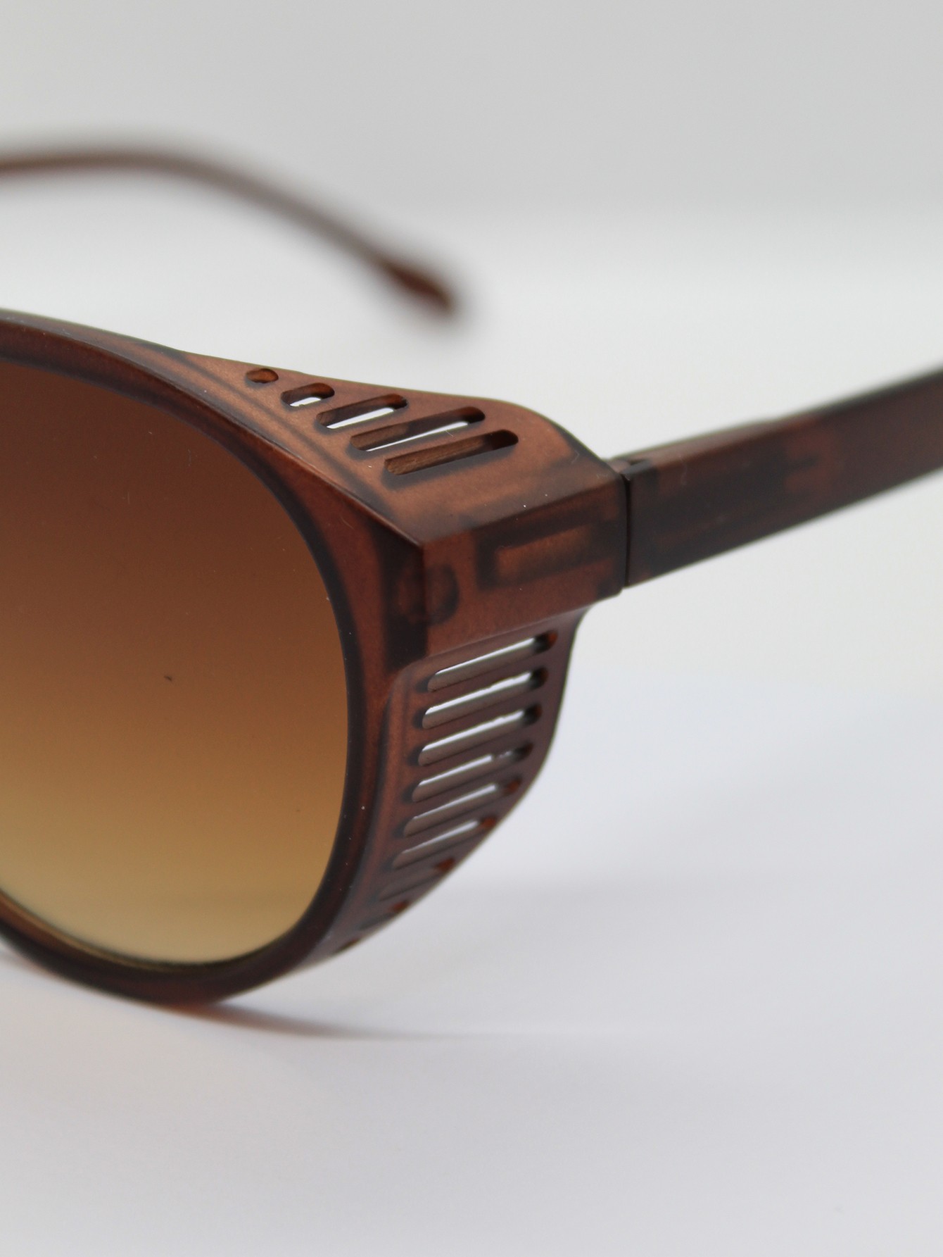 Lente de Sol Color Cafe