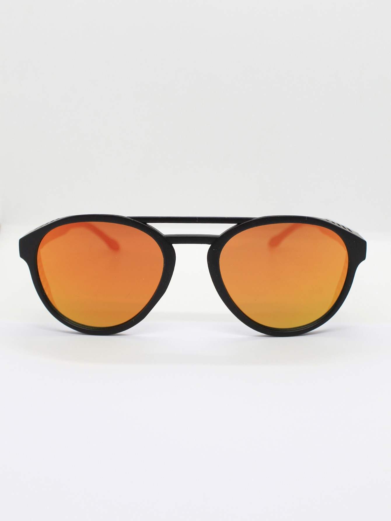 Lente de Sol Color Naranjo