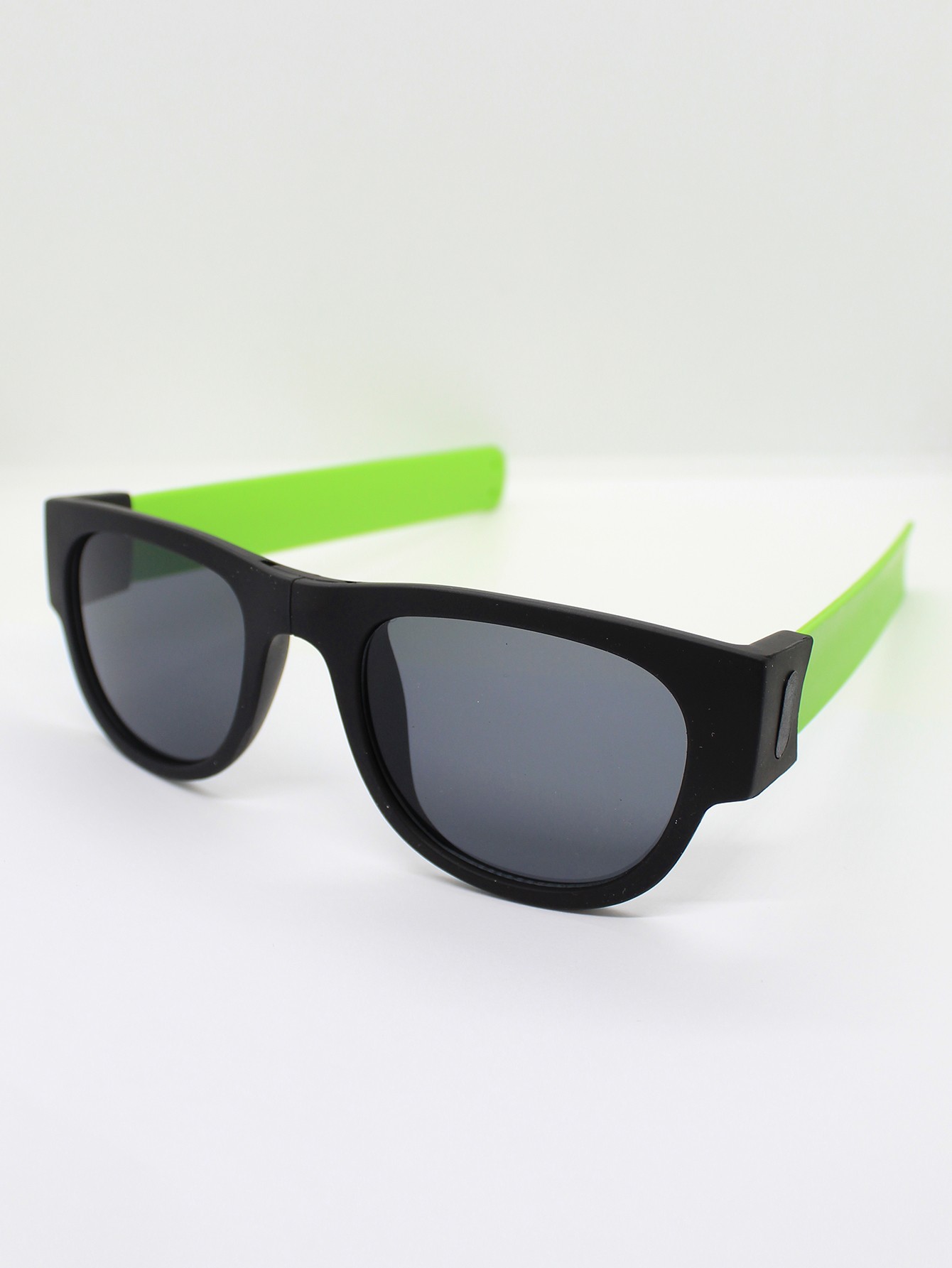 Lente de Sol Plegables Color Verde