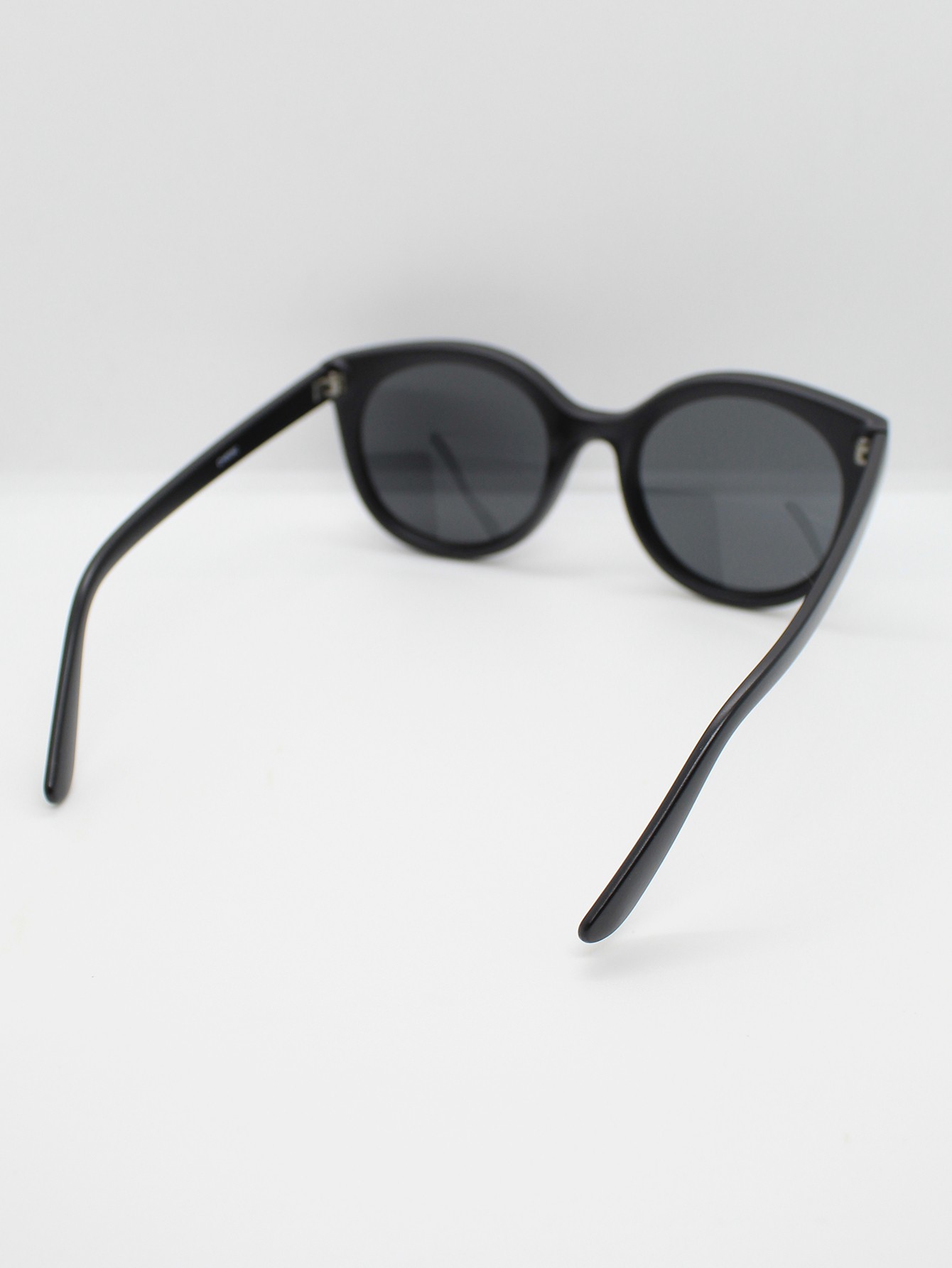 Lente de Sol Color Negro