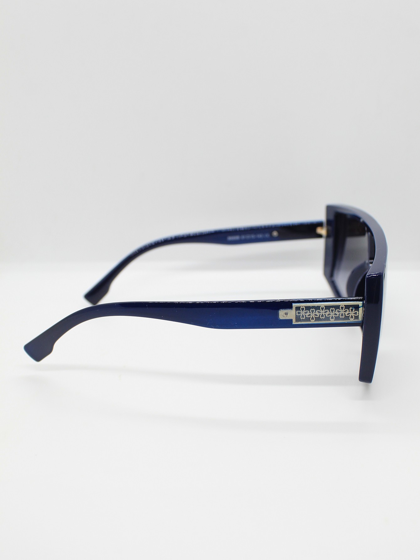 Lente de Sol Color Azul