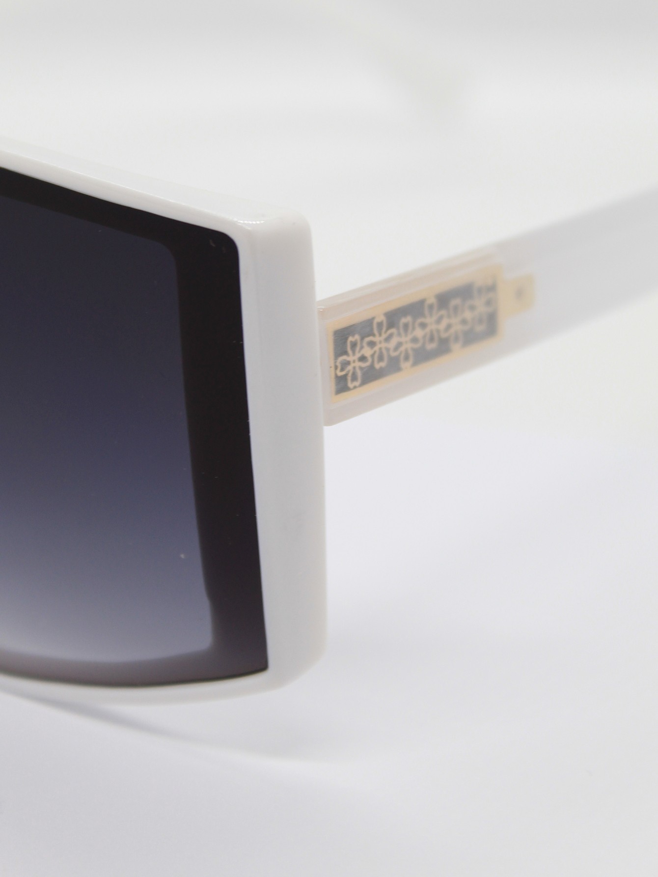 Lente de Sol Color Blanco