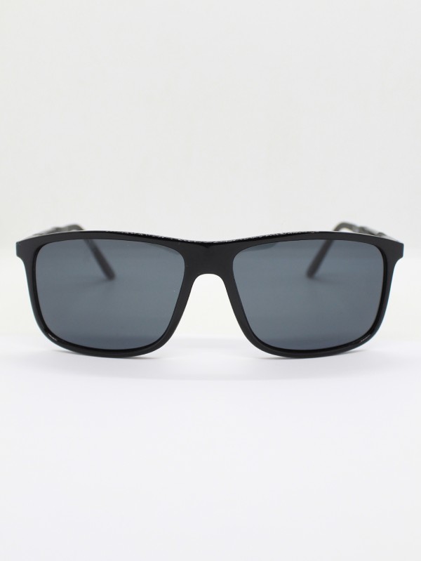 Lente de Sol Color Negro Brillante