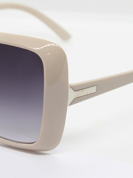 Lente de Sol Color Crema 2