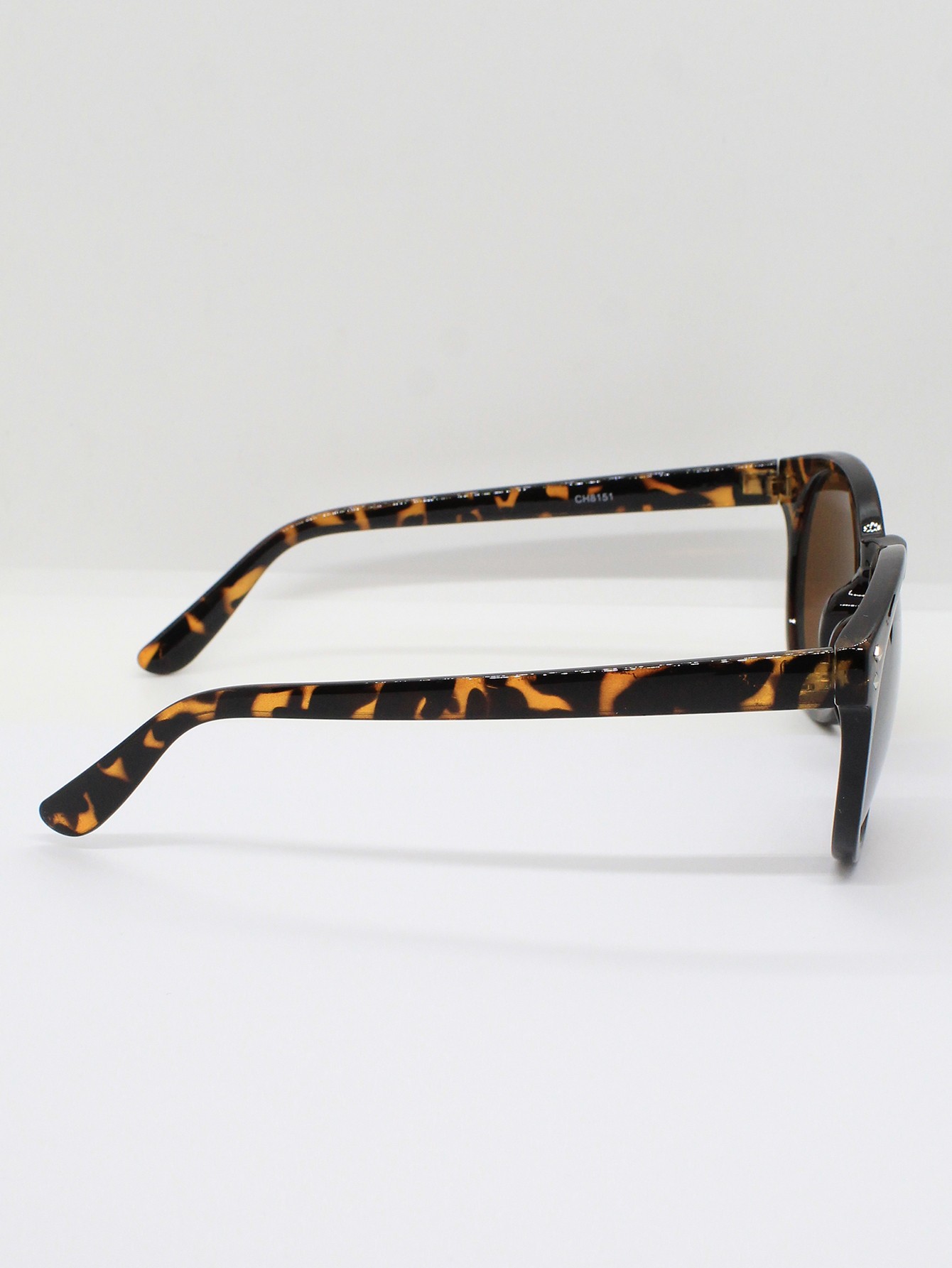 Lente de Sol Color Print Cafe