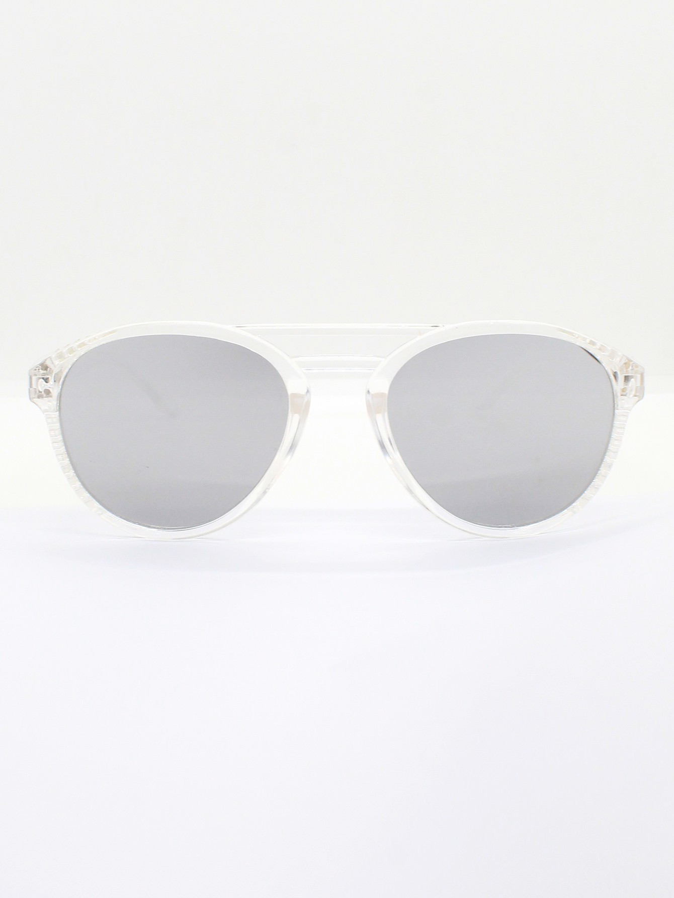 Lente de Sol Color Transparente Plata