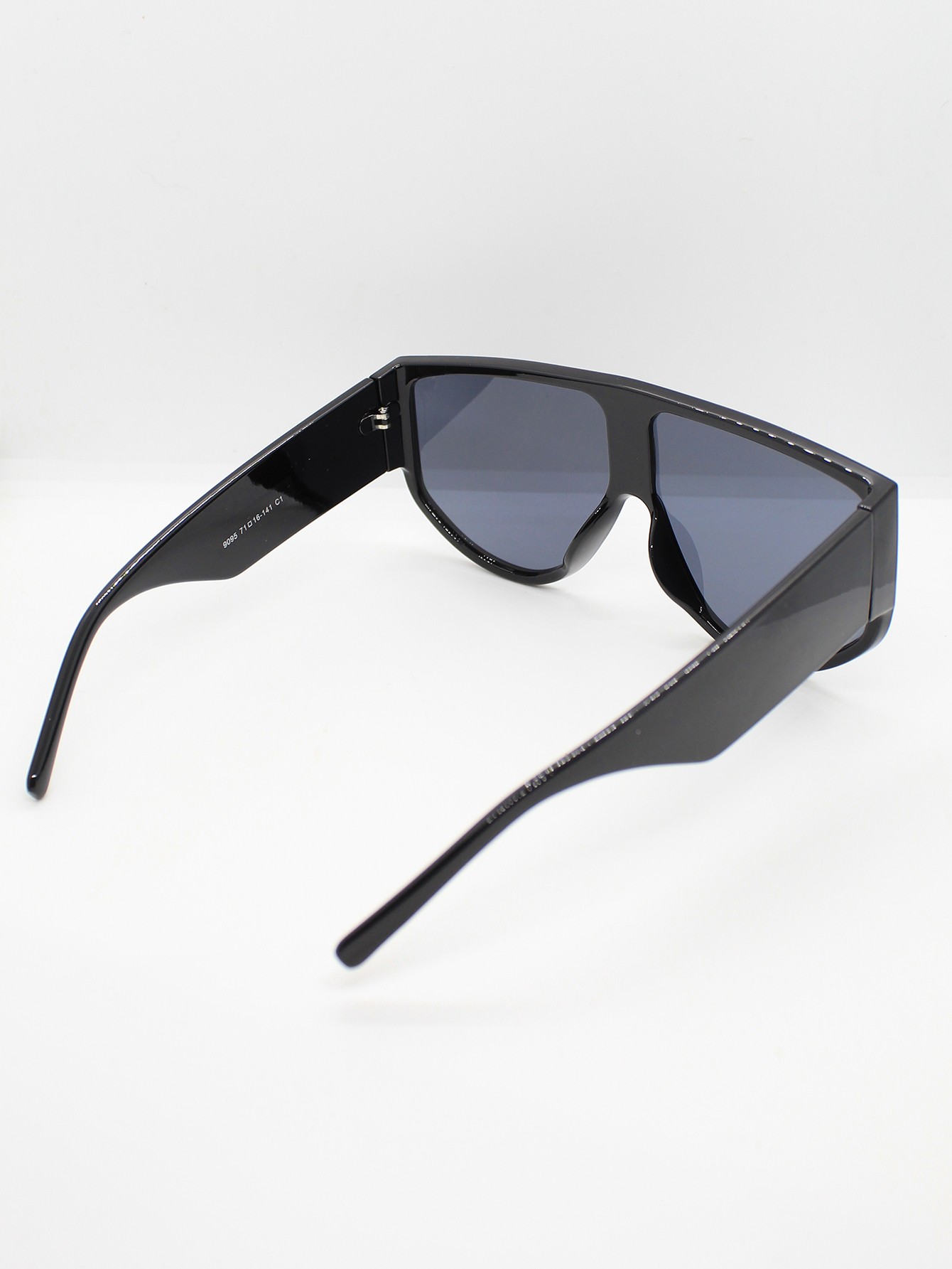 Lente de Sol Mix Color 12un