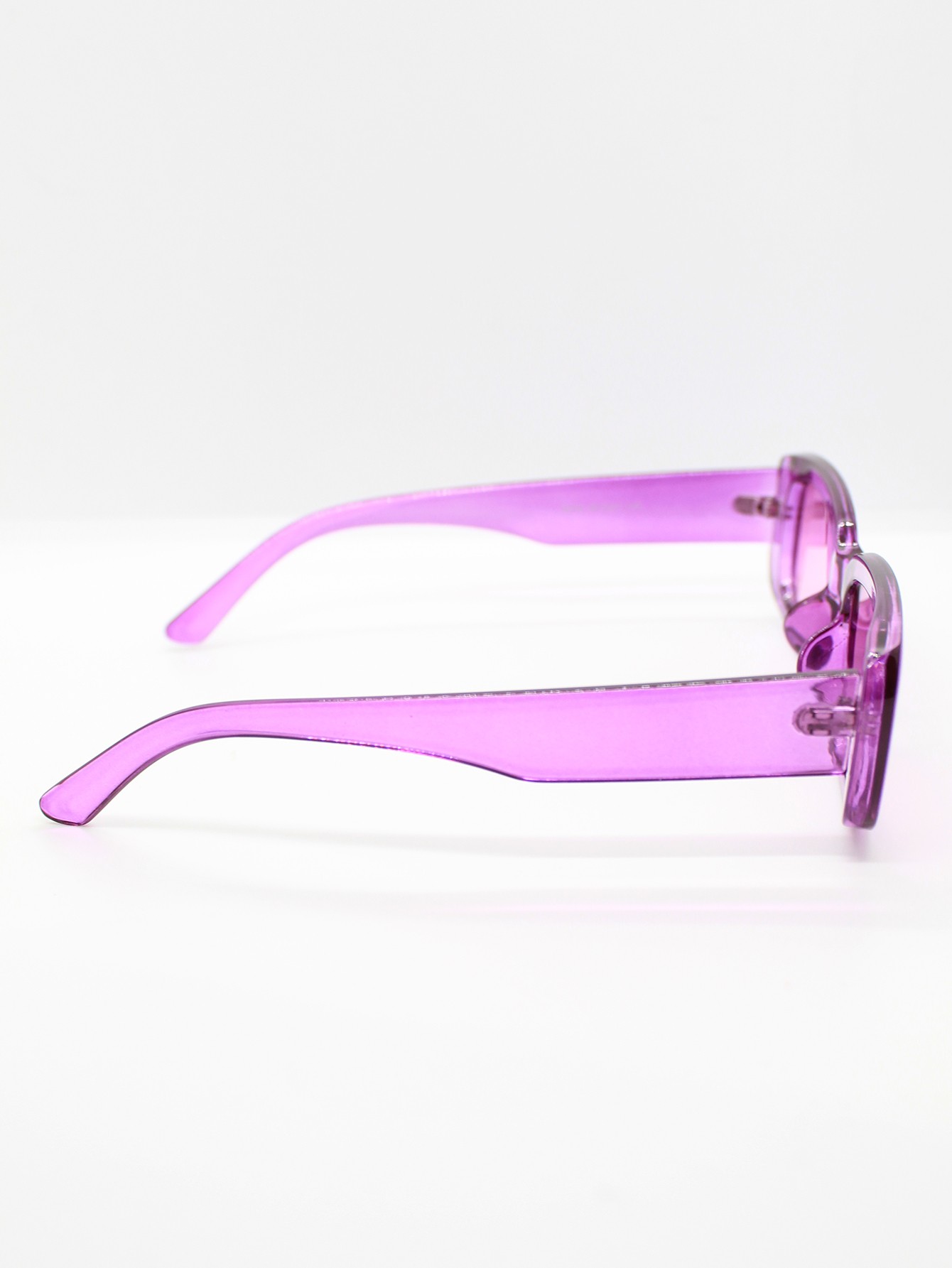 Lente de Sol Color Morado