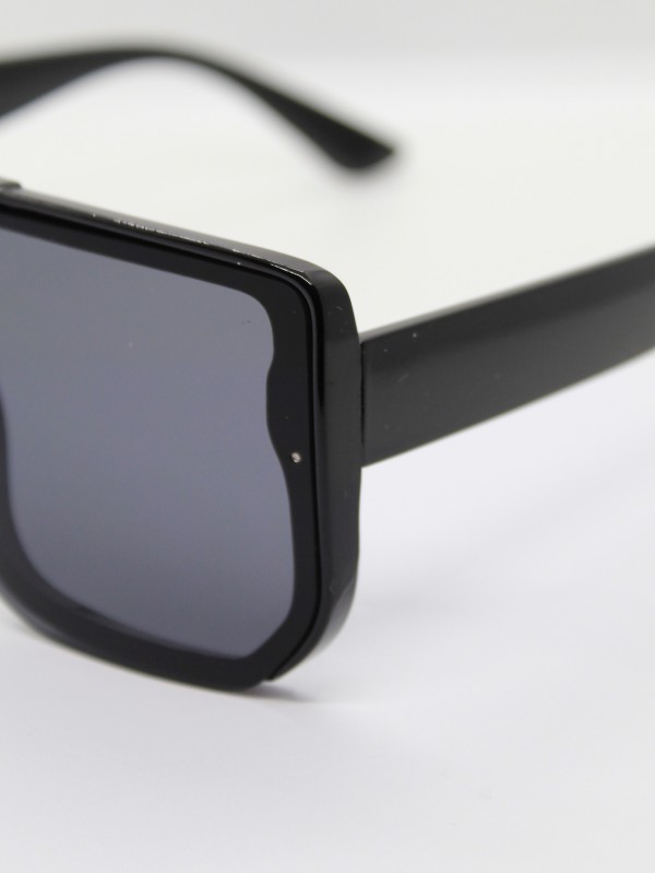 Lente de Sol Color Negro